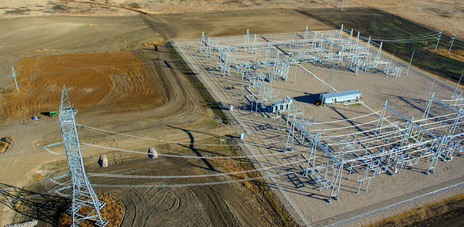 Aerial view of the transmission network in the Hanna Region