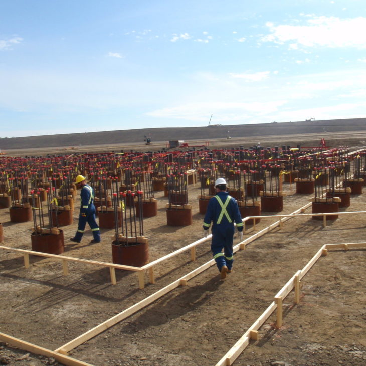Installation field for the study of alternating current interference on pipelines at the Carmon Creek site