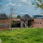 Zoo de Granby lion enclosure renovated by CIMA+