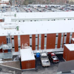 vue aérienne des toits en construction de l'hôpital du Sacré-Coeur à Montréal
