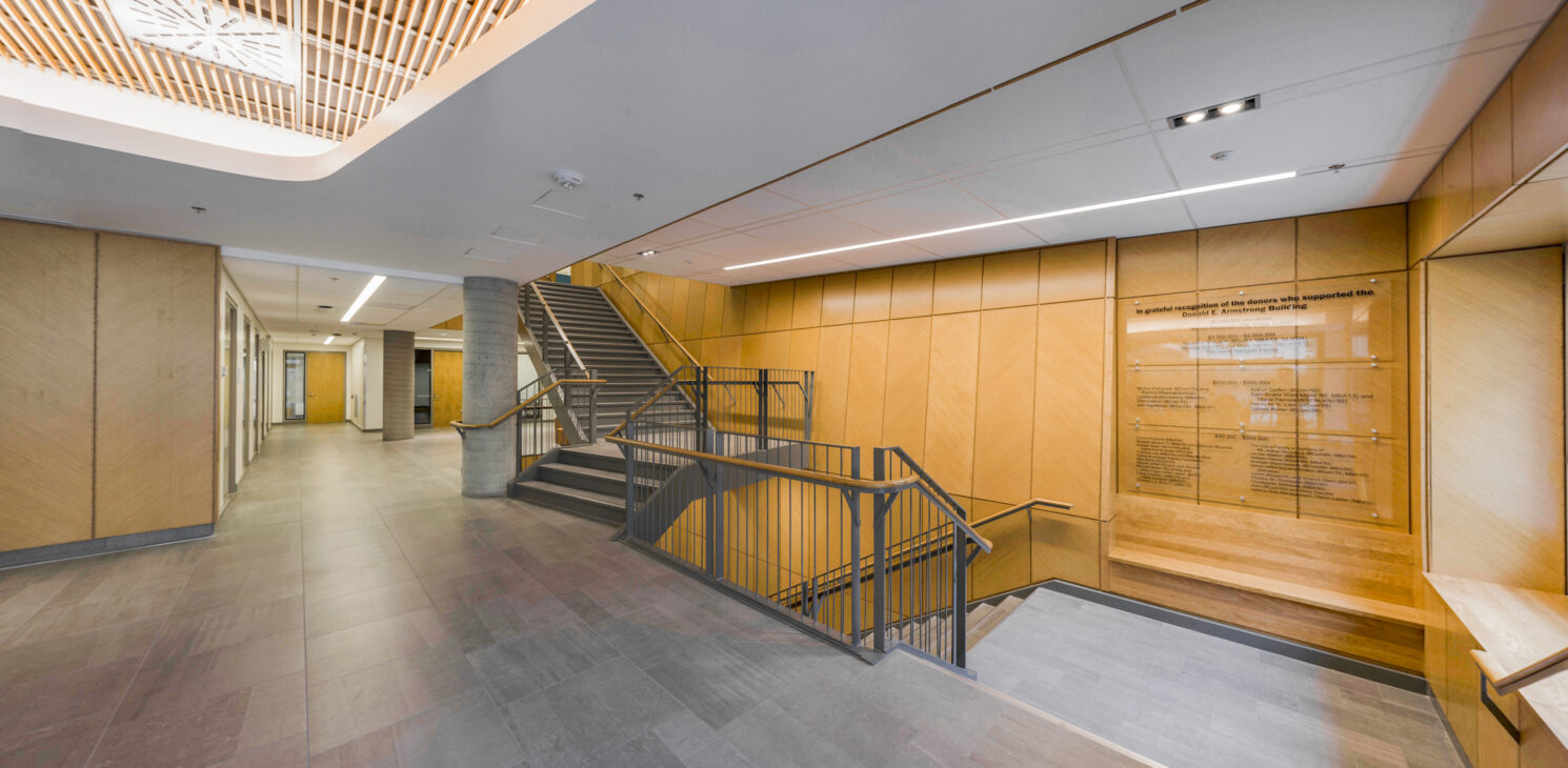 intérieur du pavillon de programme de Maîtrise (MBA) de la Faculté de gestion de l'Université McGill