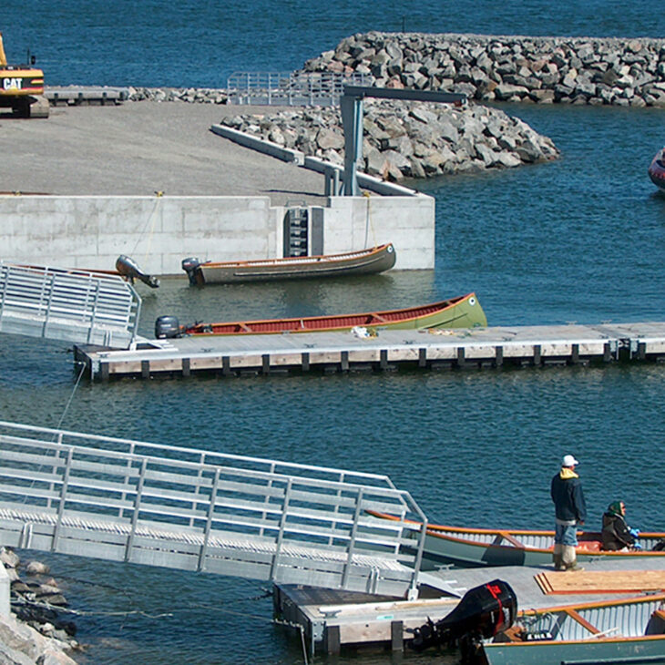 Chantier du projet de construction d’infrastructures maritimes au Nunavik, Québec