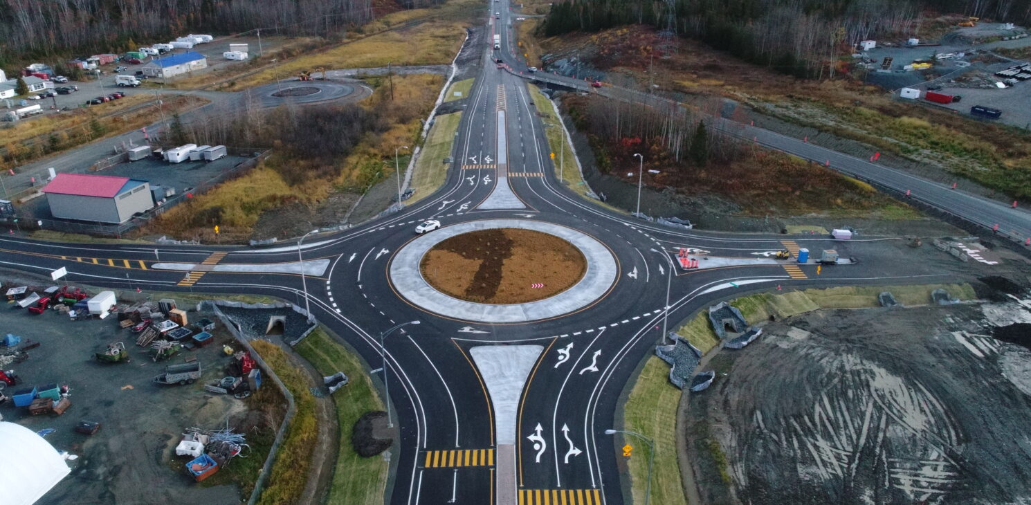 Photo of the Development of a roundabout at the intersection of Route 101 and Davy Avenue, in Rouyn-Noranda