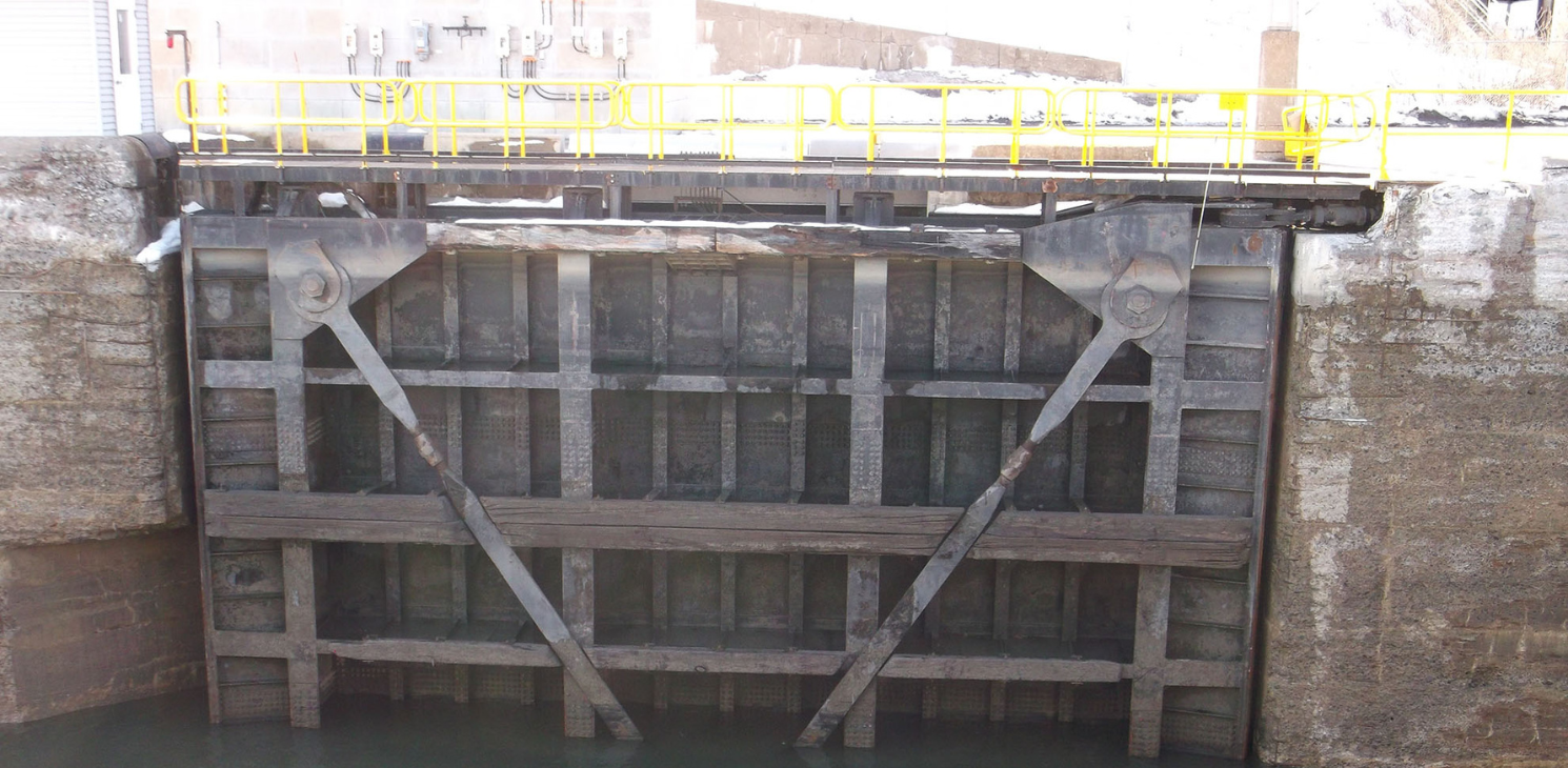Project - Maisonneuve Region Locks, St. Lawrence Seaway - Closed